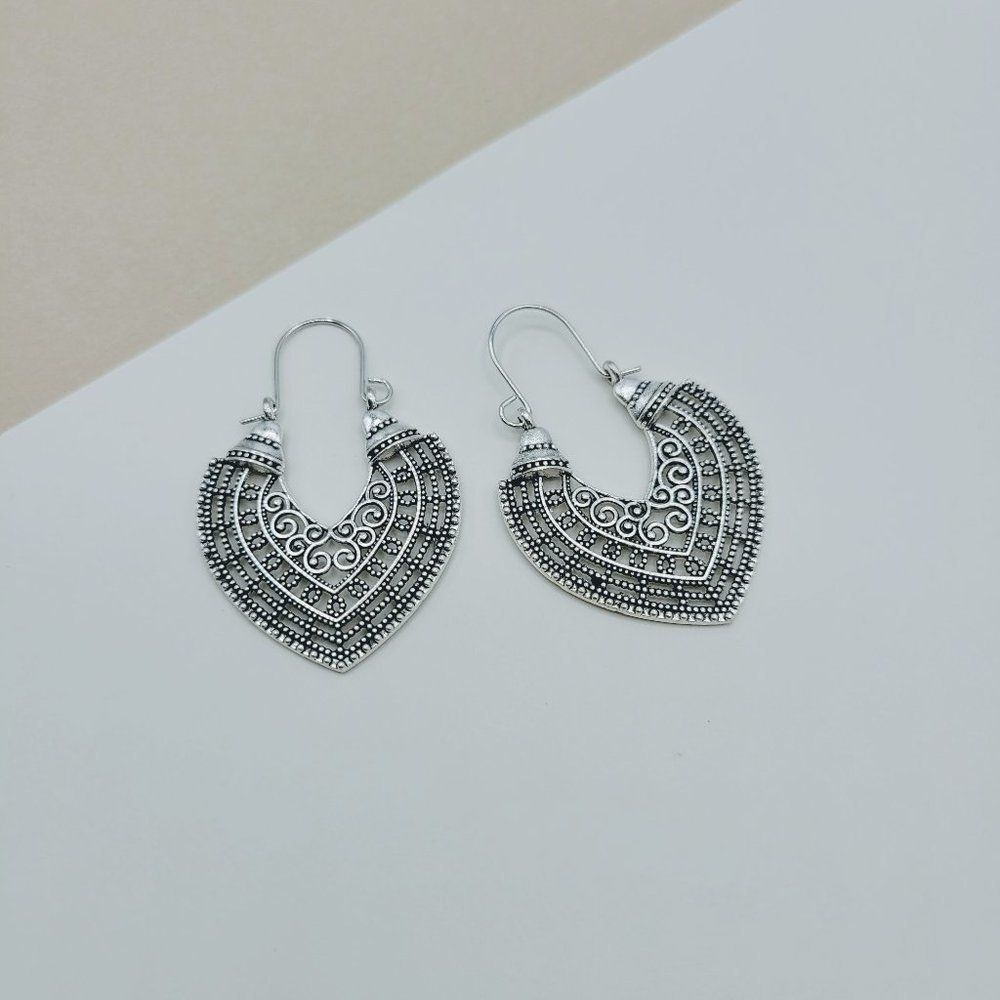 Antique Silver Toned Heart Earrings